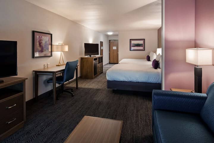 Room 12 of 26